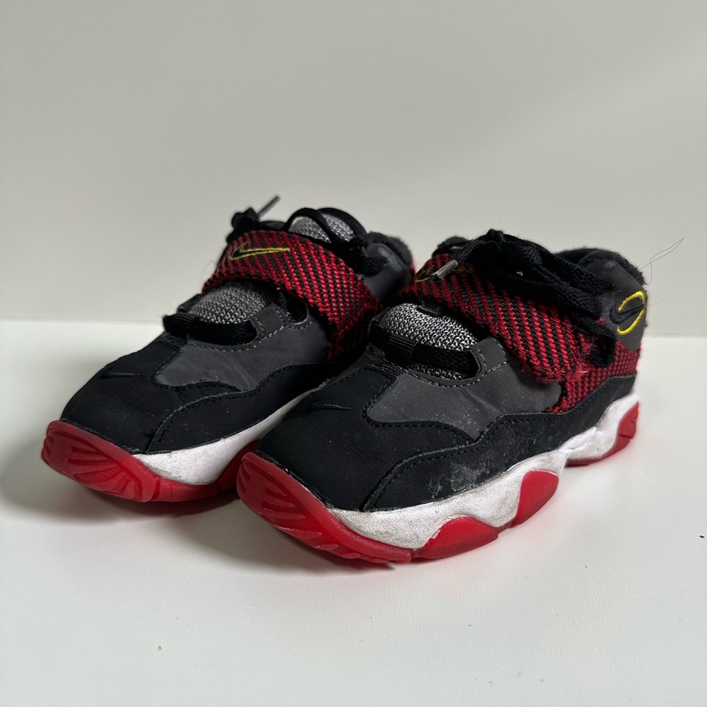 NIKE AIR TURF RIDER kids size 10C